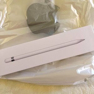 Apple Pencil 1st Gen Includes all tips and connectors